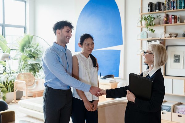 Welche rechtlichen Aspekte sind bei der Nutzung von Open-Source-Software zu berÃ¼cksichtigen?